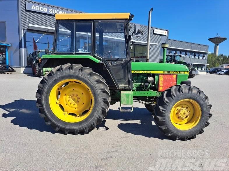 John Deere 2040 4X4 Traktorer