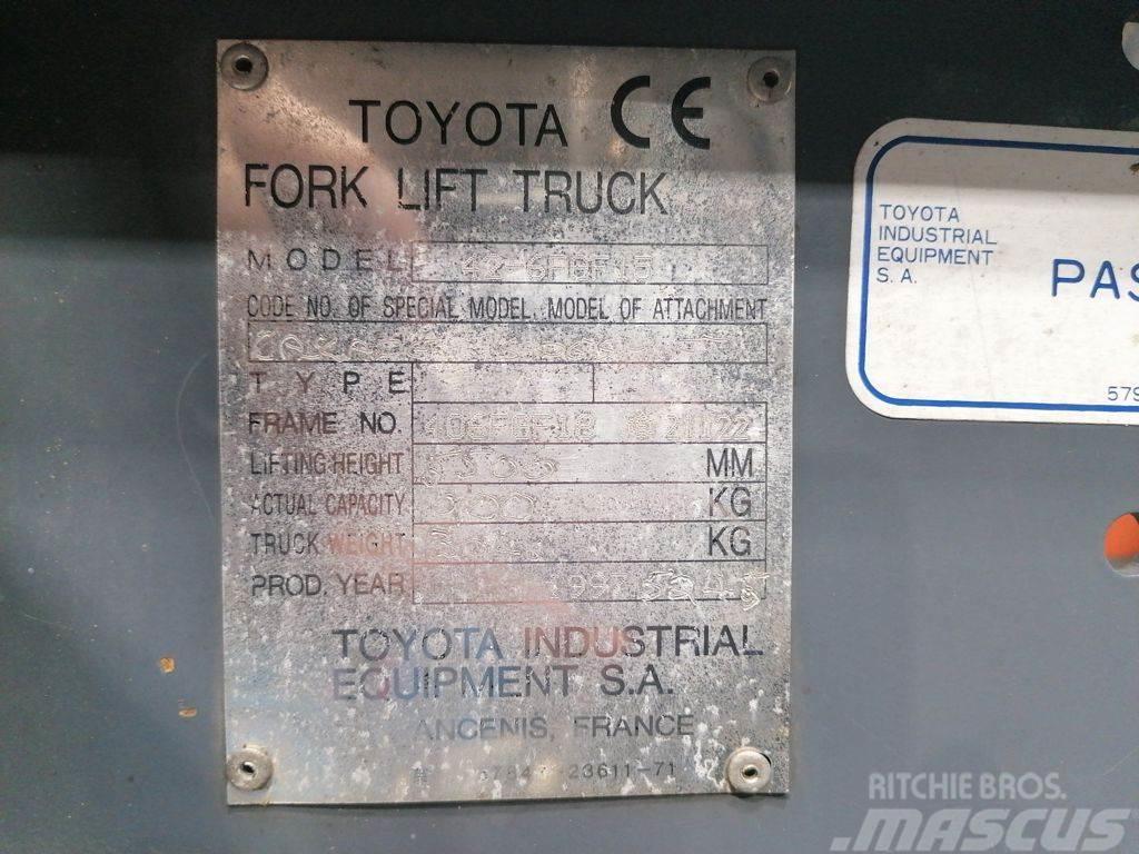 Toyota 42-6FGF15 Gasolmotviktstruckar