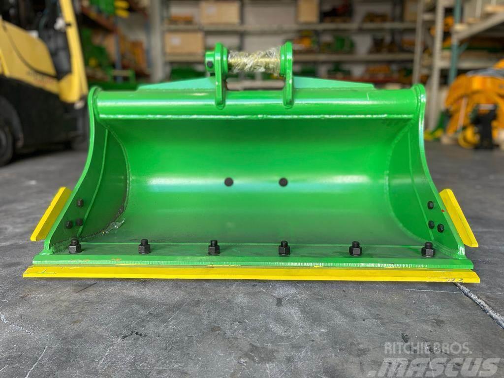 JM Attachments JMA Ditching Clean Up Bucket 36 " Kubo Buckets
