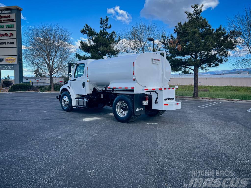 Freightliner Business Class M2 106 Water tankers