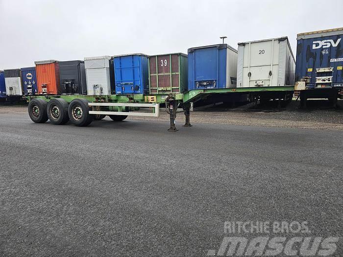 Renders RSCC 12-27cc | 3 AXLE CONTAINER CHASSIS | 40 FT 2X Containerframe semi-trailers