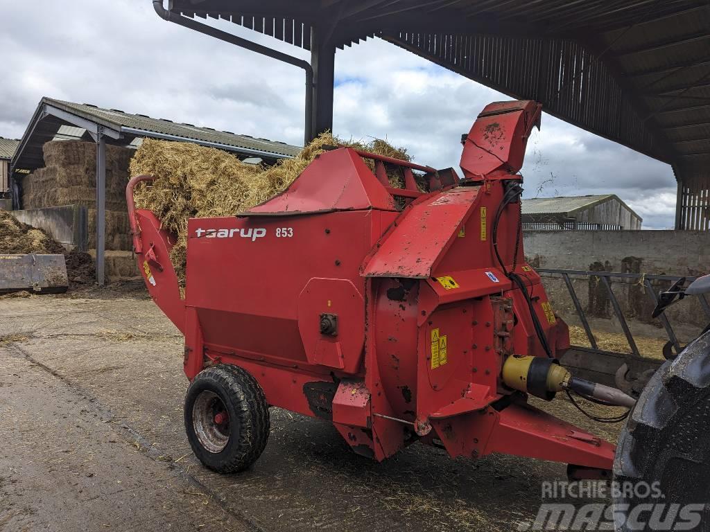 Kverneland 853 Bale shredders, cutters and unrollers