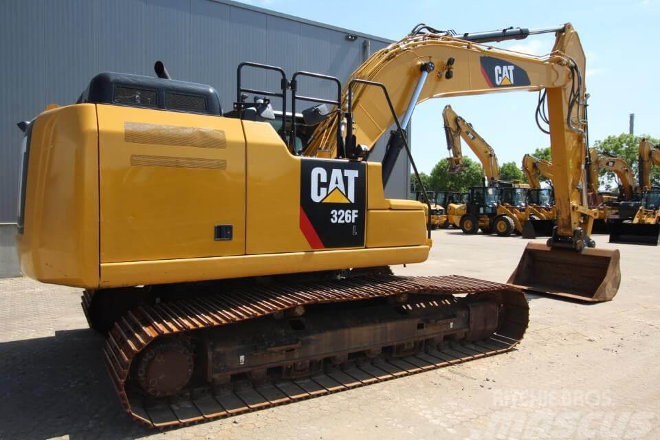CAT 326F Crawler excavators