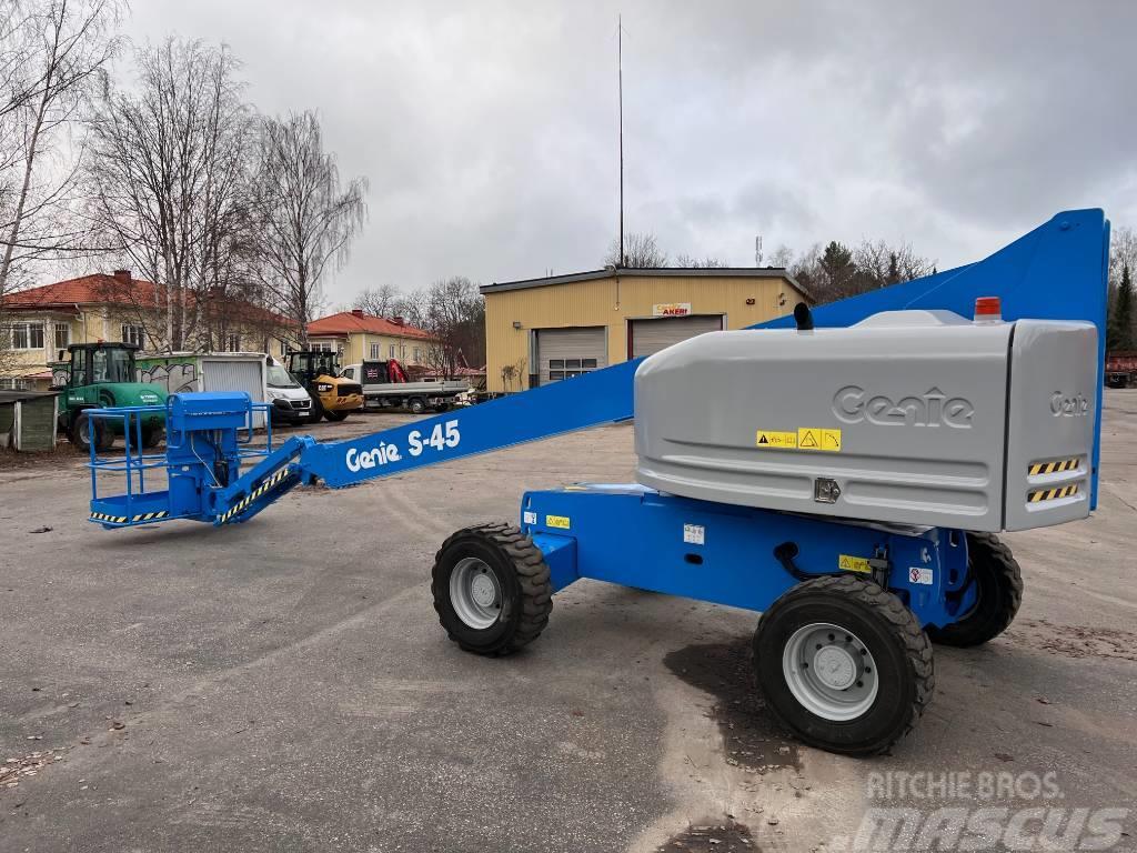 Genie S 45 Articulated boom lifts