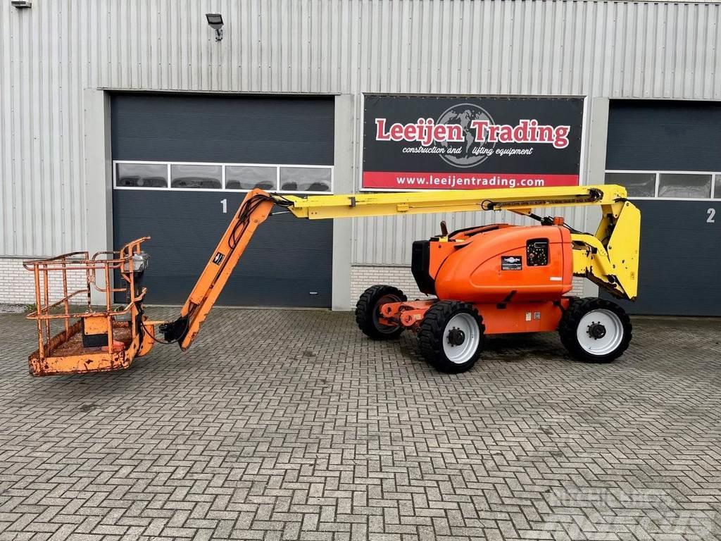 JLG 600AJ 4x4x4 Articulated boom lifts