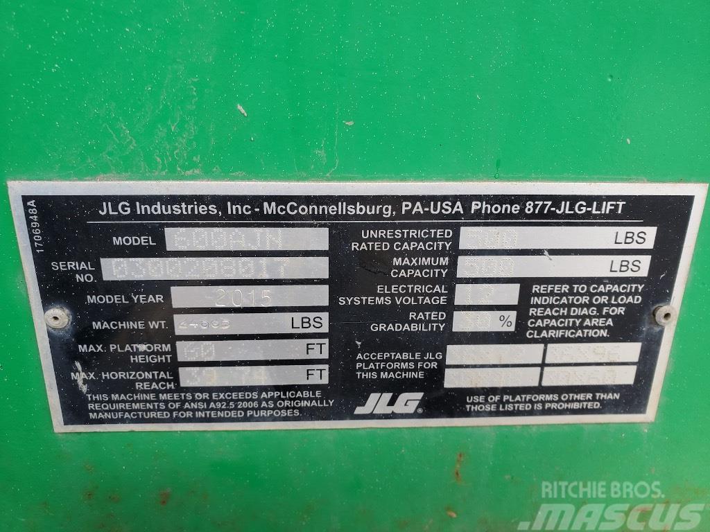 JLG 600AJN Articulated boom lifts