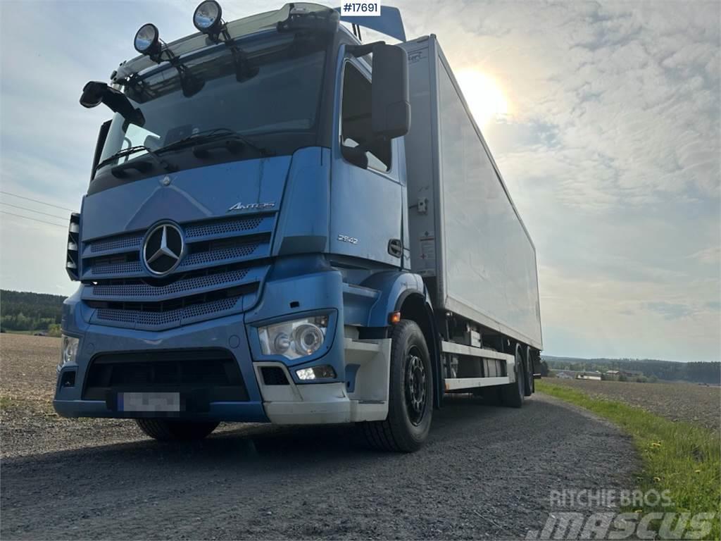 Mercedes-Benz Antons 6x2 Box truck w/ fridge/freezer unit. Box body trucks