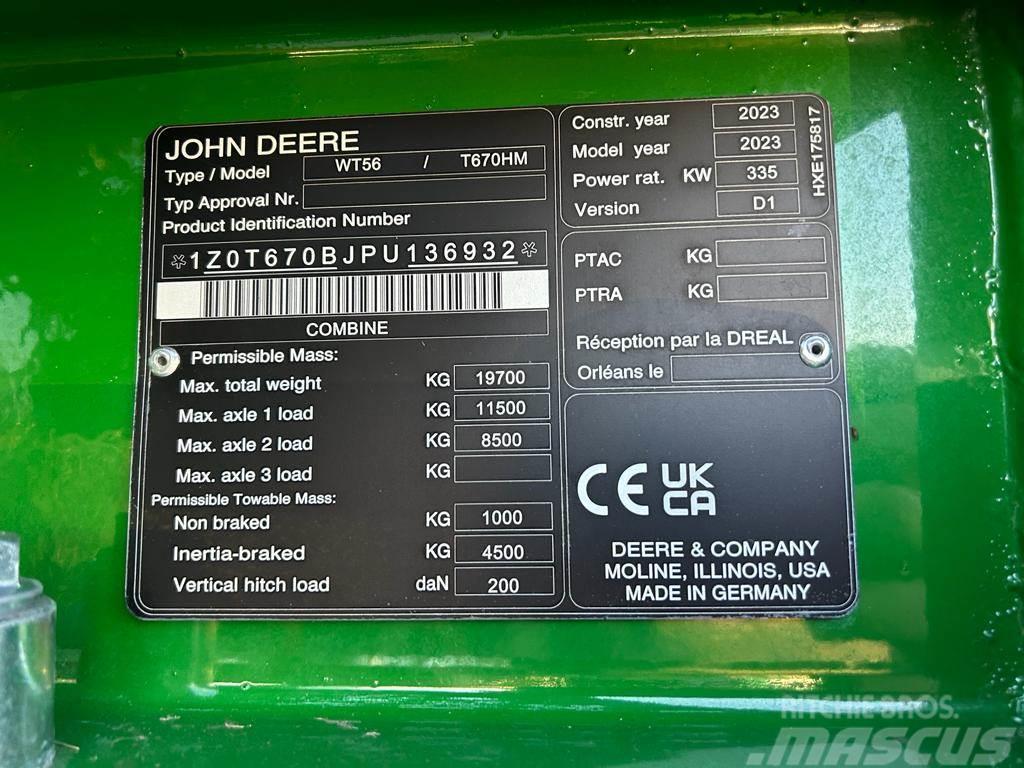 John Deere T670 HM Combine harvesters