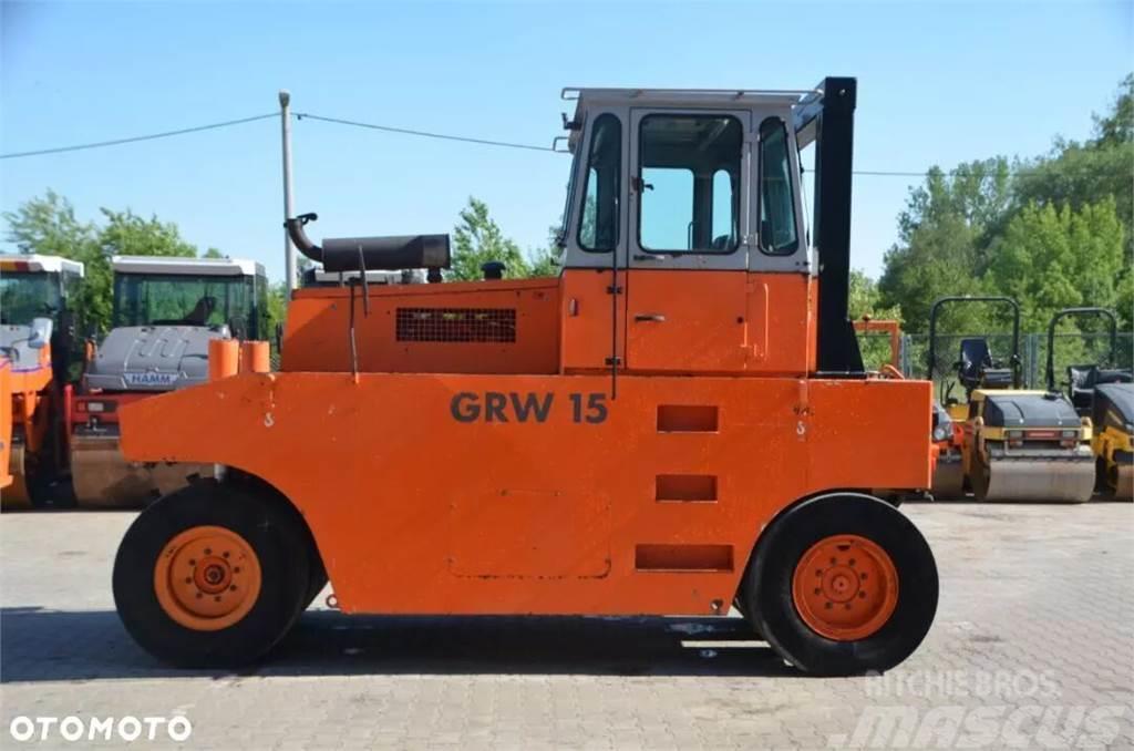 Hamm GRW 15 Pneumatic tired rollers