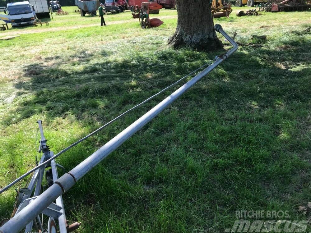 Wright Rain field irrigator / sprinkler Other agricultural machines