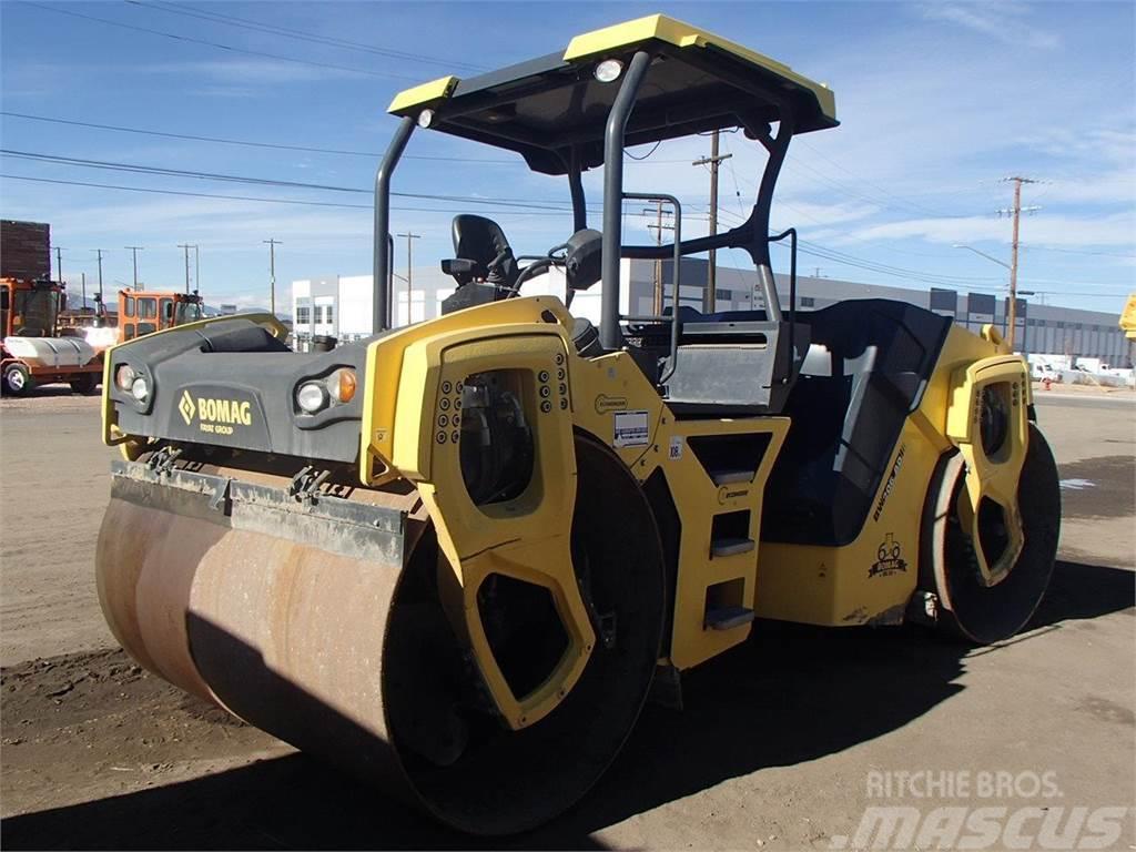 Bomag BW206AD-5 Twin drum rollers
