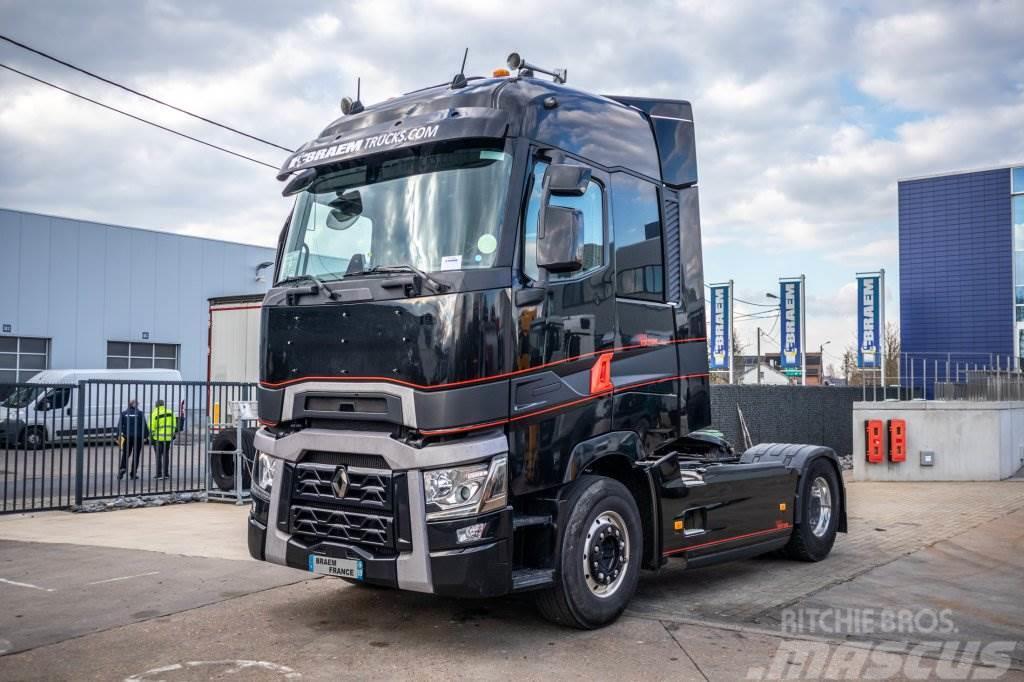 Renault T520+E6+INT/ FULL OPTION Tractor Units
