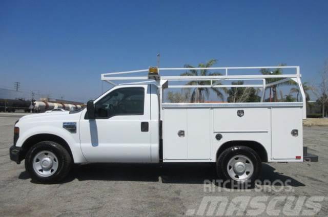 Ford F250 Recovery vehicles