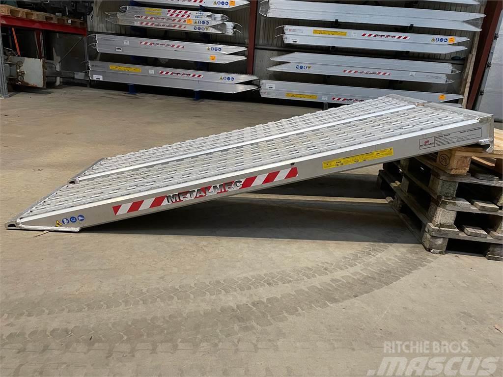  Aluramper - 250 cm, max. 48000 kg Low loader-semi-trailers