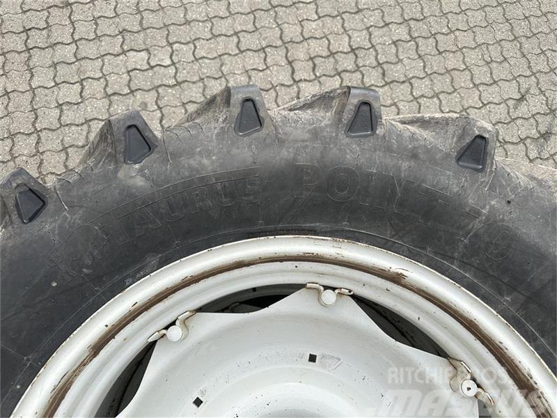 Taurus 480/70x38 Tyres, wheels and rims