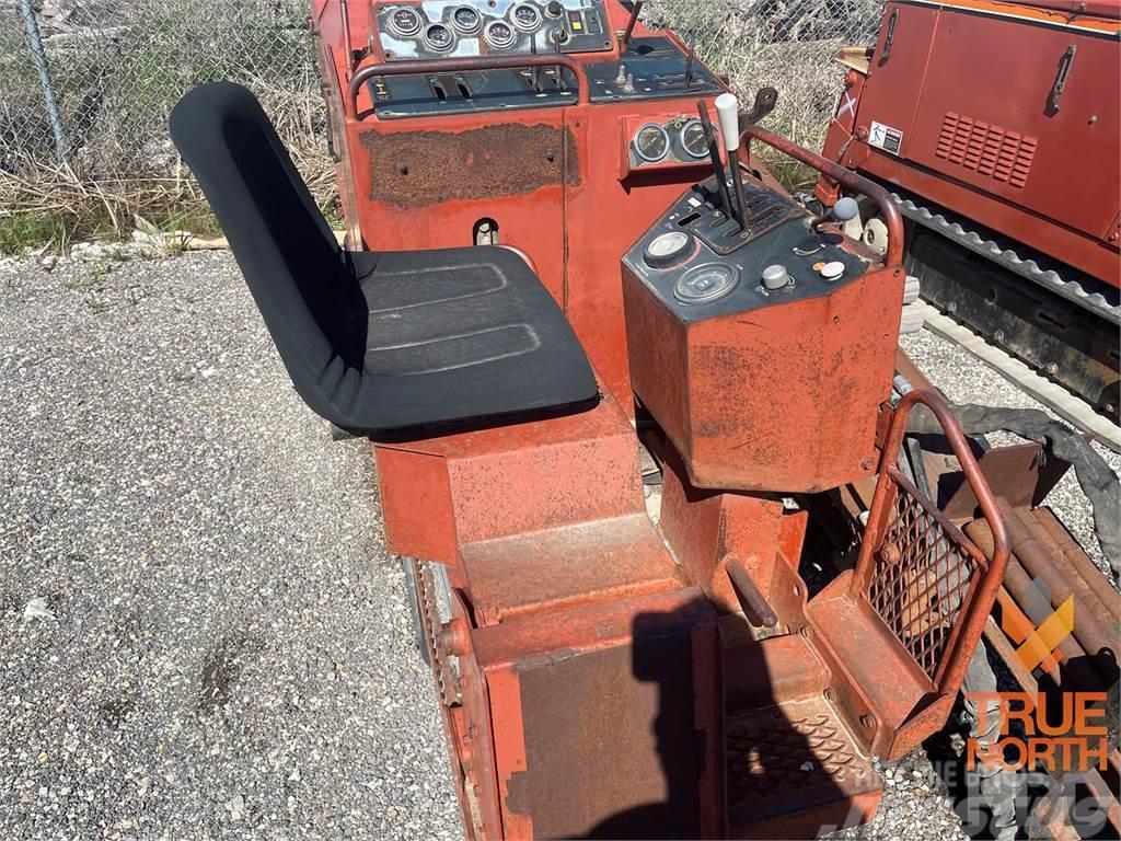 Ditch Witch JT2321 Horizontal Directional Drilling Equipment