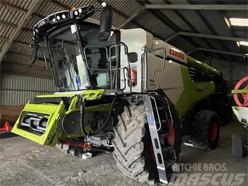 CLAAS Lexion 8700 4WD Combine harvesters