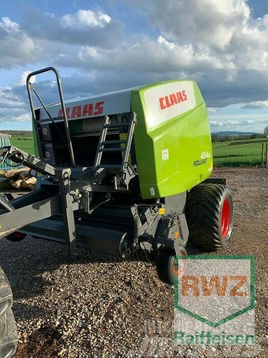 CLAAS Rollant 454 RC Round balers