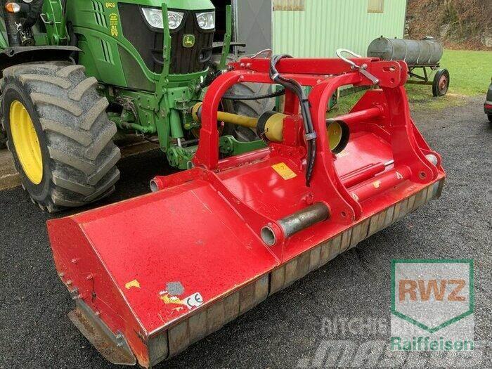 Omarv Cuneo TFR260HH Pasture mowers and toppers