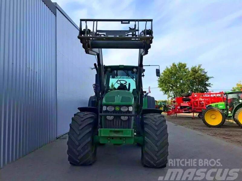 John Deere 7930 Tractors