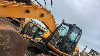 JCB 220