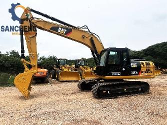 CAT 320 D2L