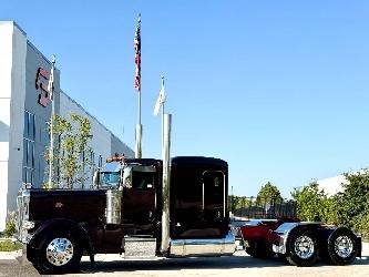 Peterbilt 389