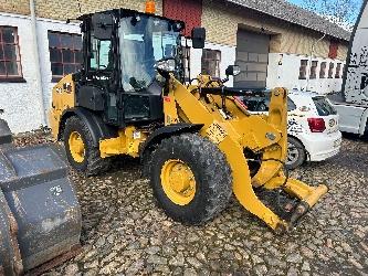 CAT 906