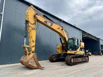 CAT 328D LCR