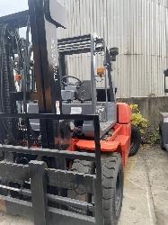 Toyota 7 Ton