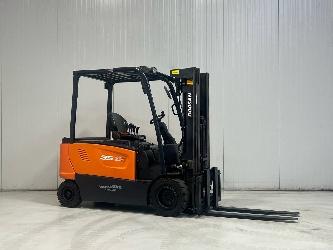 Doosan B35X-7