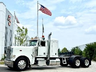 Peterbilt 389