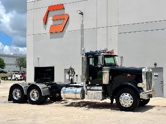 Peterbilt 388