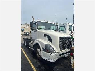 Volvo VNL