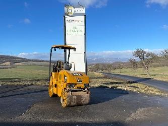 CAT CB 22