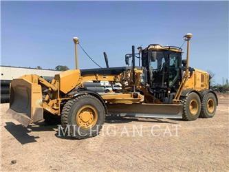 CAT 140M2 AWD
