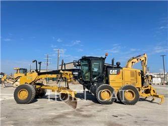CAT 140M3 AWD