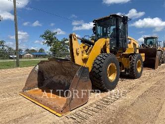 CAT 930M