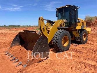 CAT 938M