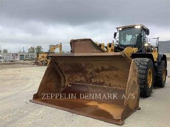 CAT 982M