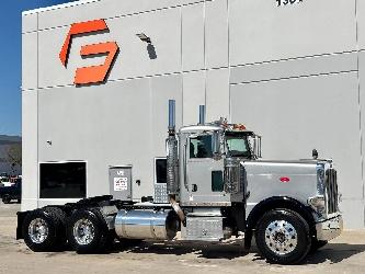 Peterbilt 388