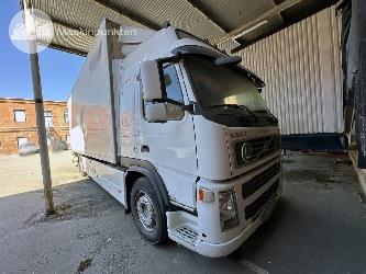 Volvo FM 300