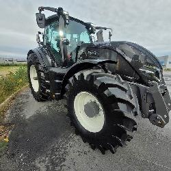 Valtra Q305