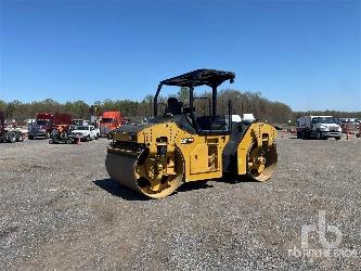 CAT CB13