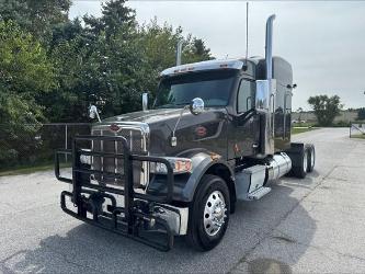 Peterbilt 567