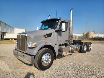 Peterbilt 567