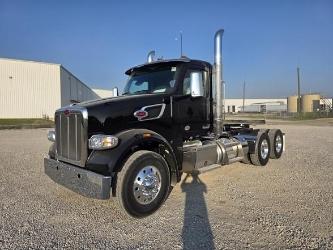 Peterbilt 567