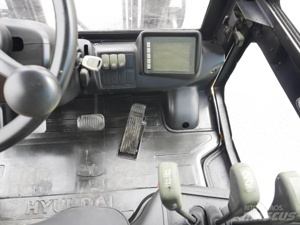 Hyundai 25 D-9 Dieselmotviktstruckar
