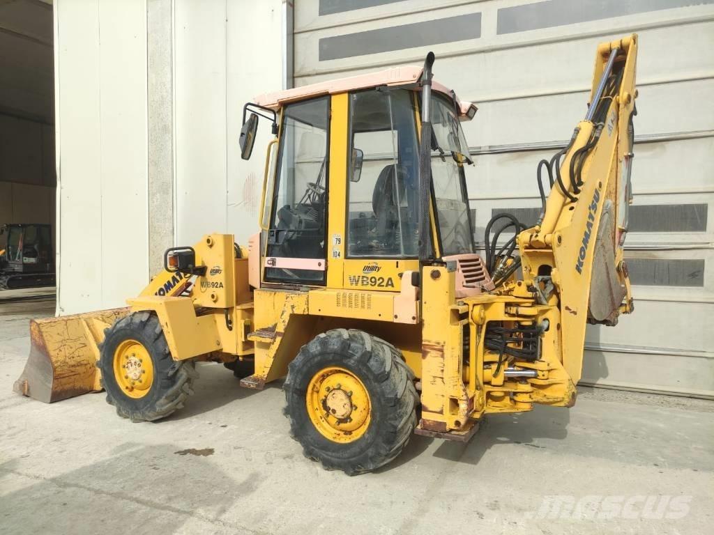 Komatsu WB 92 A Grävlastare