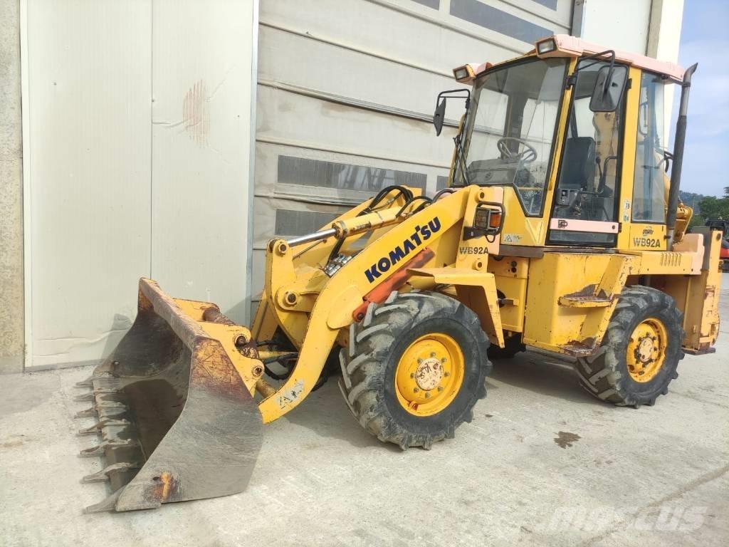 Komatsu WB 92 A Grävlastare